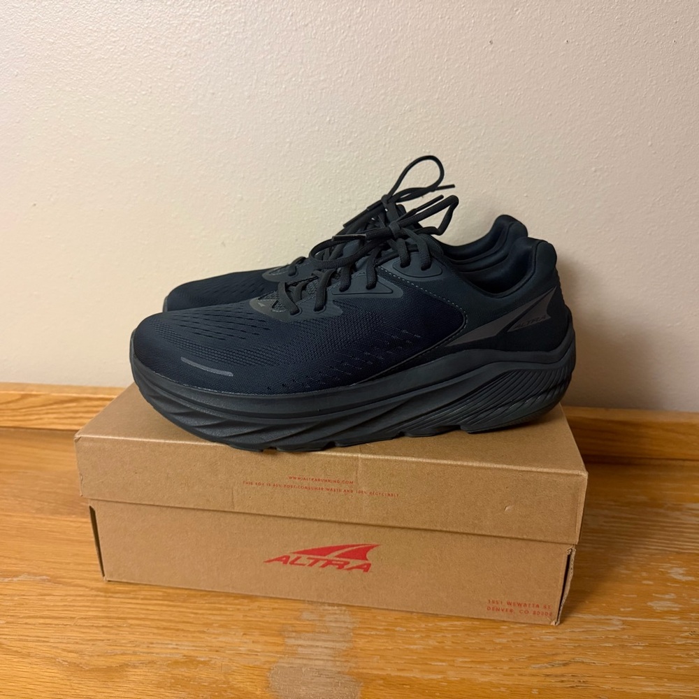 Altra VIA Olympus 2